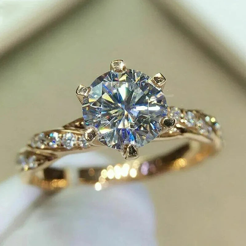 Classic 6-Claw Cubic Zirconia Ring